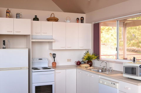 Bundle Hill Cottages - Holiday Jervis Bay 41