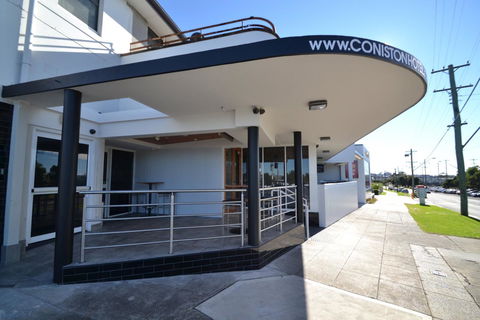 Coniston Hotel Wollongong - Holiday Jervis Bay 6
