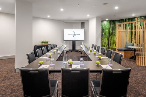 Novotel Sydney Darling Harbour - Holiday Jervis Bay 17