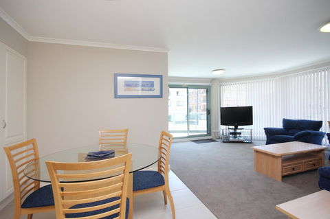 Sails Apartments - Holiday Jervis Bay 22