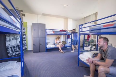 YHA Sydney Central - Holiday Jervis Bay 12