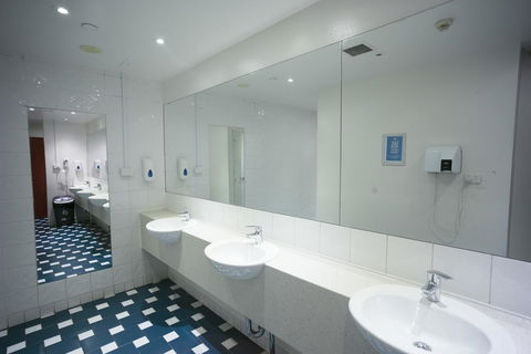 YHA Sydney Central - Holiday Jervis Bay 11