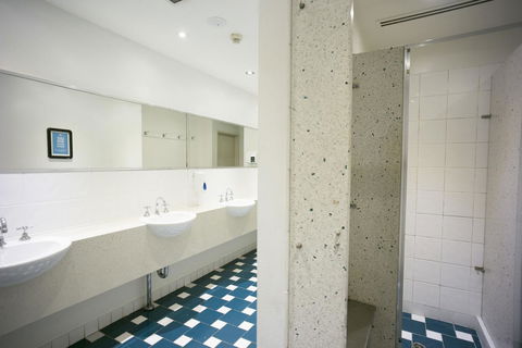 YHA Sydney Central - Holiday Jervis Bay 15