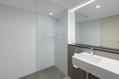 Vibe Hotel Rushcutters Bay Sydney - Holiday Jervis Bay 35