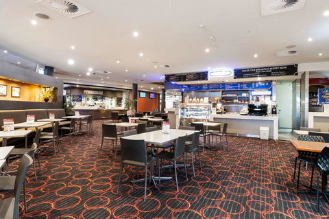 Quality Hotel Rules Club Wagga - Holiday Jervis Bay 24