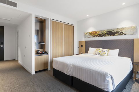 Quality Hotel Rules Club Wagga - Holiday Jervis Bay 8