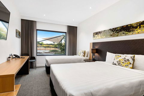 Quality Hotel Rules Club Wagga - Holiday Jervis Bay 22