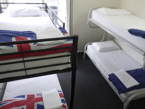 Maze Backpackers - Sydney - Holiday Jervis Bay 36