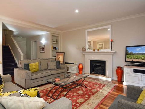Villa 3br Chianti Villa Located Within Cypress Lakes Resort - Holiday Jervis Bay 1