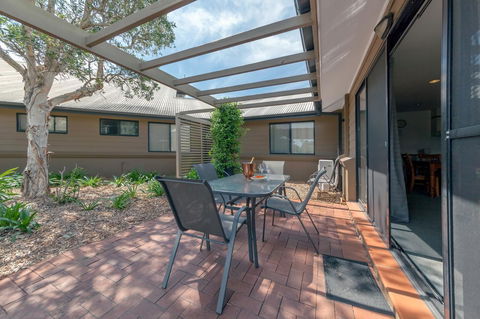 Condo 105 @ Horizons Golf Resort - Salamander Bay NSW - Holiday Jervis Bay 15