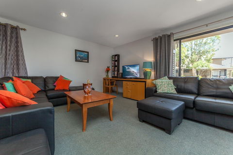 Condo 105 @ Horizons Golf Resort - Salamander Bay NSW - Holiday Jervis Bay 6