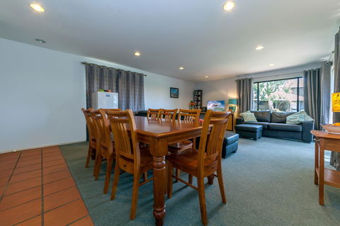 Condo 105 @ Horizons Golf Resort - Salamander Bay NSW - Holiday Jervis Bay 18