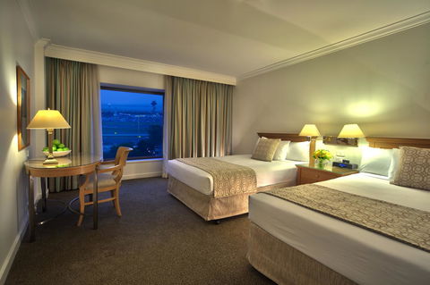 Stamford Plaza Sydney Airport Hotel & Conference Centre - Holiday Jervis Bay 7