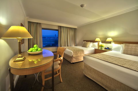 Stamford Plaza Sydney Airport Hotel & Conference Centre - Holiday Jervis Bay 12