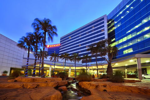 Stamford Plaza Sydney Airport Hotel & Conference Centre - Holiday Jervis Bay 0