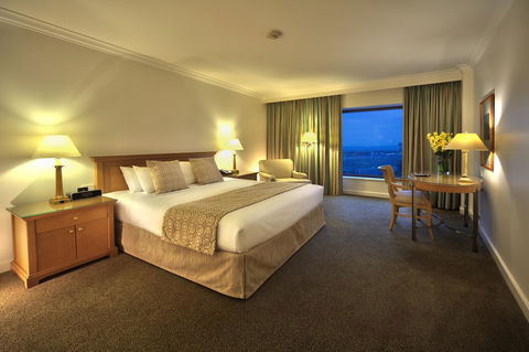 Stamford Plaza Sydney Airport Hotel & Conference Centre - Holiday Jervis Bay 1