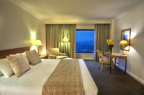 Stamford Plaza Sydney Airport Hotel & Conference Centre - Holiday Jervis Bay 11