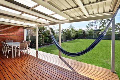 Hayes Beach House I Award Winner I 4 Mins To Beach - Holiday Jervis Bay 6