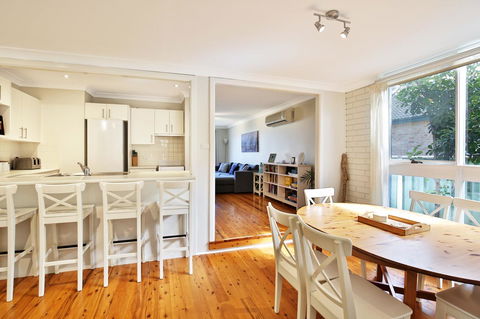 Hayes Beach House I Award Winner I 4 Mins To Beach - Holiday Jervis Bay 12