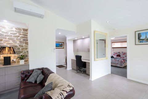 Armidale Cottage - House 2 - Holiday Jervis Bay 9