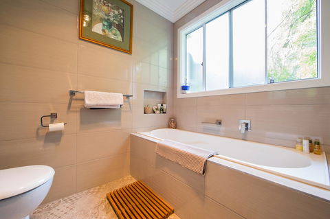Armidale Cottage - House 2 - Holiday Jervis Bay 28
