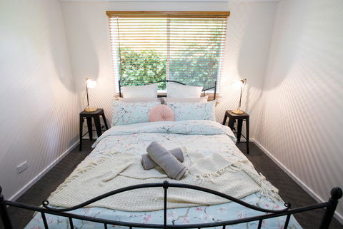 Armidale Cottage - House 2 - Holiday Jervis Bay 25