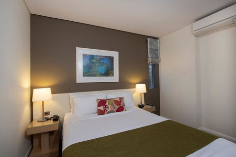 Coogee Sands Hotel & Apartments - Holiday Jervis Bay 2