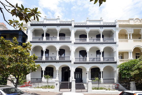 Hotel Challis Potts Point - Holiday Jervis Bay 0