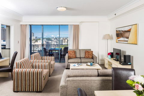 Oaks Sydney Castlereagh Suites - Holiday Jervis Bay 20