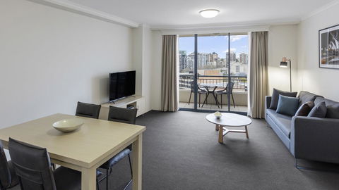 Oaks Sydney Castlereagh Suites - Holiday Jervis Bay 9