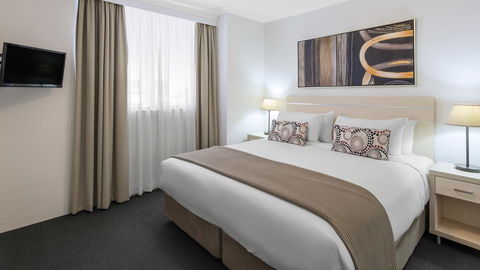 Oaks Sydney Castlereagh Suites - Holiday Jervis Bay 12