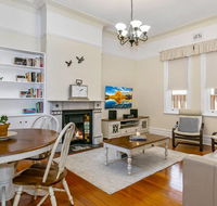 Oversized 2 Bedroom Manly Beach House - Holiday Jervis Bay