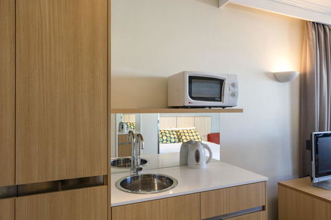 Mercure Sydney Manly Warringah - Holiday Jervis Bay 13