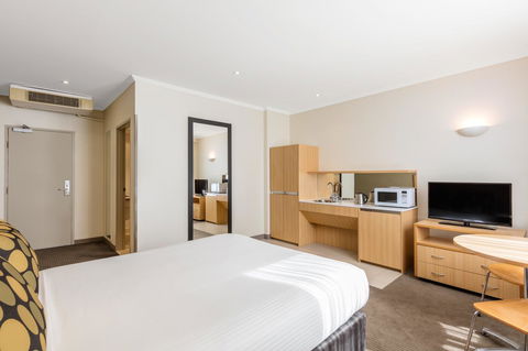 Mercure Sydney Manly Warringah - Holiday Jervis Bay 29