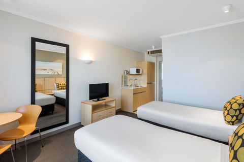 Mercure Sydney Manly Warringah - Holiday Jervis Bay 35