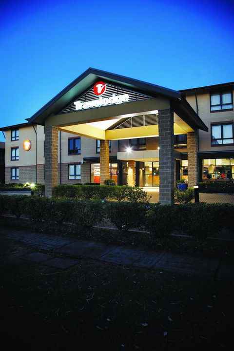 Mercure Sydney Manly Warringah - Holiday Jervis Bay 7