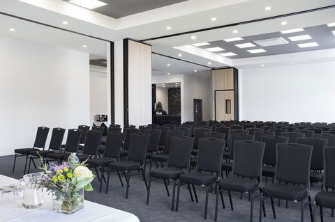 Mercure Newcastle Airport - Holiday Jervis Bay 19