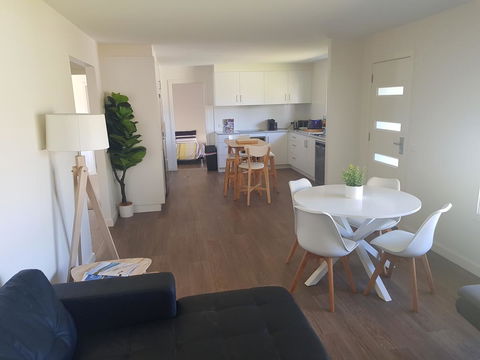 Golden Hill Cottage - Holiday Jervis Bay 8