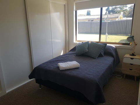 Golden Hill Cottage - Holiday Jervis Bay 11
