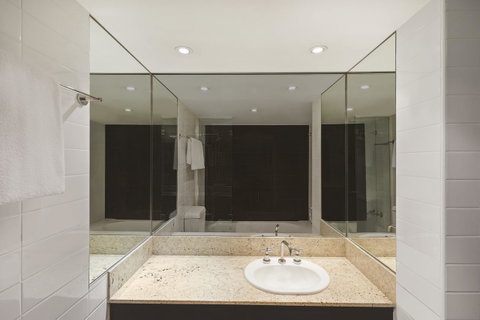Adina Apartment Hotel Sydney Surry Hills - Holiday Jervis Bay 9