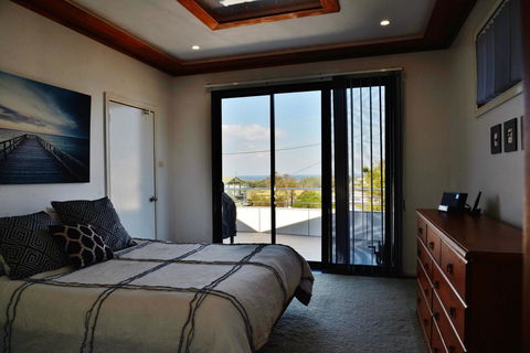 The Boat House - Holiday Jervis Bay 11