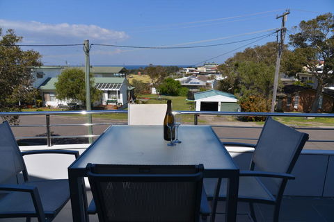 The Boat House - Holiday Jervis Bay 2