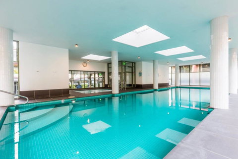 Nobbs Â· Executive 2 Storey Sydney Apartment With Pool - Holiday Jervis Bay 13