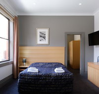 Royal Exhibition Hotel - Holiday Jervis Bay
