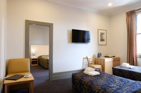 Royal Exhibition Hotel - Holiday Jervis Bay 3
