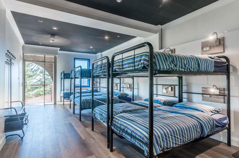 Mad Monkey Hostel Coogee Beach - Holiday Jervis Bay 12