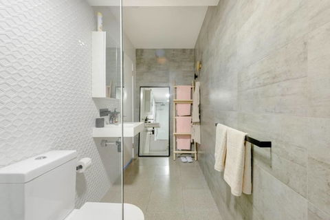 Scandi Beach Apartment - Holiday Jervis Bay 10