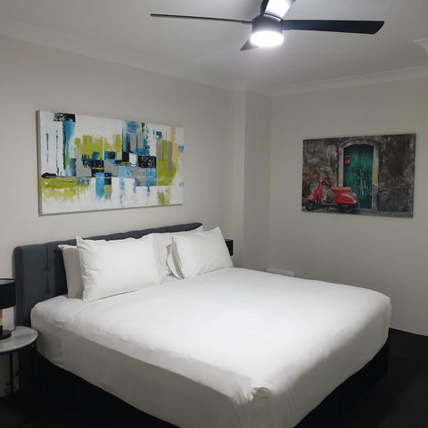 Liv Apartments Haymarket - Holiday Jervis Bay 6