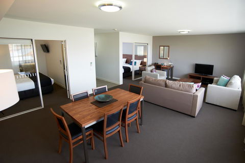 Quest Dubbo - Holiday Jervis Bay 18