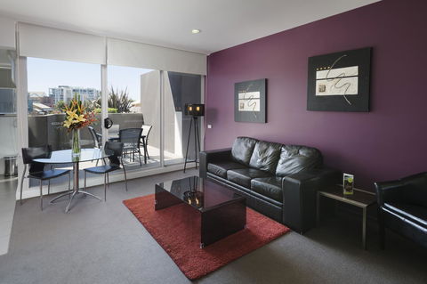 Honeysuckle Executive Apartments - Holiday Jervis Bay 28